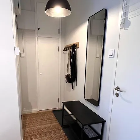 Quiet Renovated - Tram To The Center * Хельсинки
